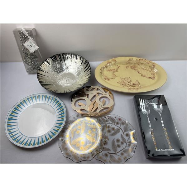Vintage Kitchen Servingware