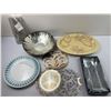 Image 1 : Vintage Kitchen Servingware