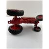 Image 4 : International Farmall 856 Tractor