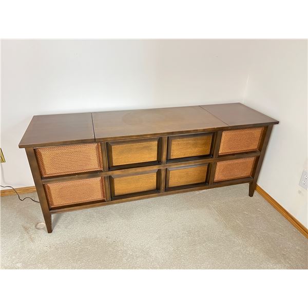 Deilcraft Dimension Record Cabinet