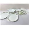 Image 1 : Corelle Serving Dishes