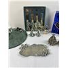 Image 4 : Pewter & Glass Kitchen Decor