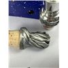 Image 8 : Pewter & Glass Kitchen Decor