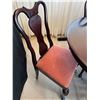 Image 5 : Gibbard Dining Table and Chairs