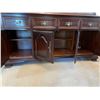 Image 9 : Gibbard Two-Piece China Cabinet