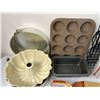 Image 4 : Kitchen and Baking Lot