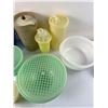 Image 2 : Vintage Tupperware Lot