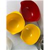 Image 6 : Variety of Mixing Bowls