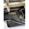 Image 5 : Vintage Typewriter