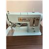 Image 2 : Singer Sewing Machine Table