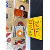 Image 5 : Record Lot Featuring Elvis Presley