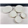 Image 1 : Royal Doulton "Simply Gold" China Set