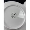 Image 5 : Royal Doulton "Simply Gold" China Set