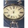Image 2 : Retro Tripod Clock