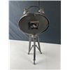 Image 3 : Retro Tripod Clock