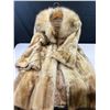 Image 1 : Women's Shillington Furs Jacket