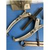 Image 3 : Tool Lot with Jaw Pullers