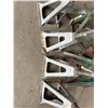 Image 6 : Jack Stands