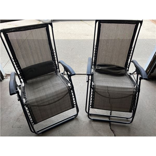 Zero Gravity Chairs with Sun Shades