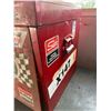 Image 10 : Toolbox with Content