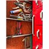 Image 4 : Toolbox with Content