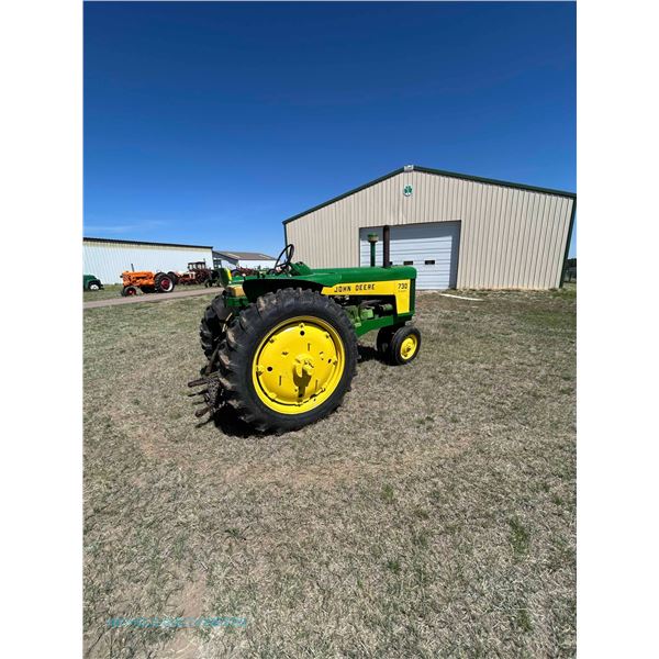 John Deere 730