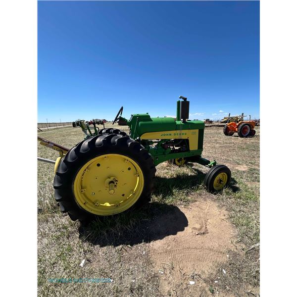 John Deere 630