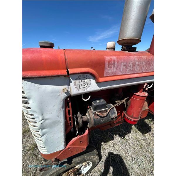 IHC Farmall B