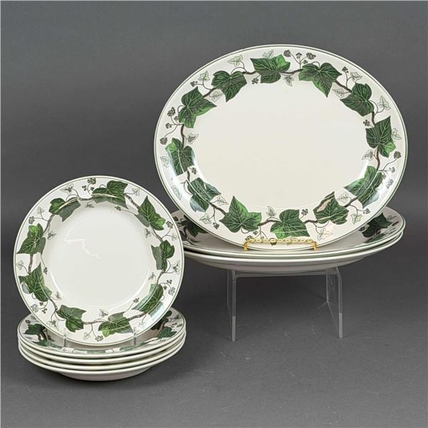 8pc Wedgwood Napoleon Ivy Set