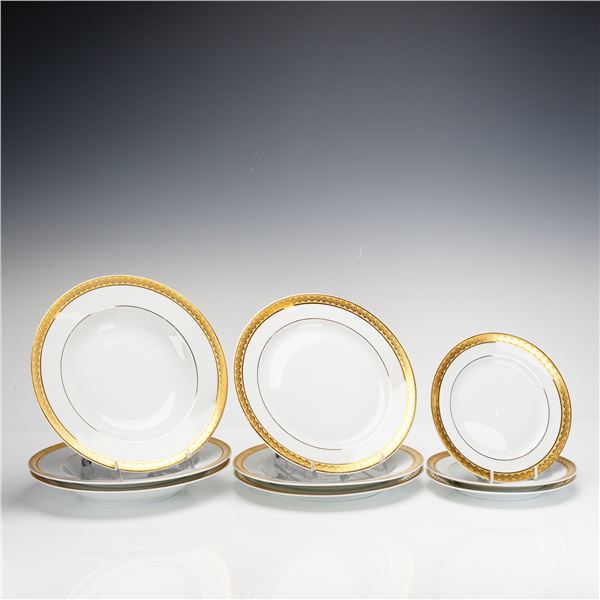 Set of Nine Bernardaud Limoges France Porcelain Plates and Bowls, Rhapsody Pattern