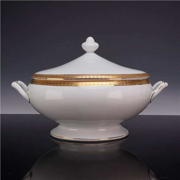 Bernardaud Limoges Porcelain Covered Tureen in Rhapsody Pattern