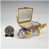 Image 2 : Limoges France Peint Main Porcelain Wheelbarrow Form Treasure Box