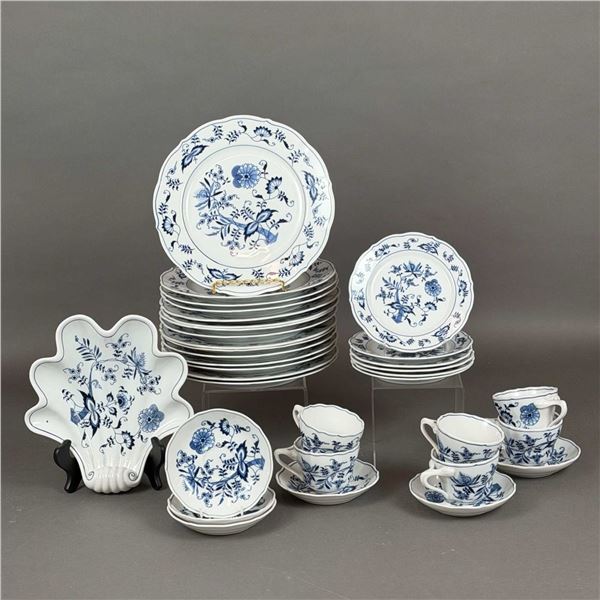 34pc Blue Danube Porcelain Dinnerware Set