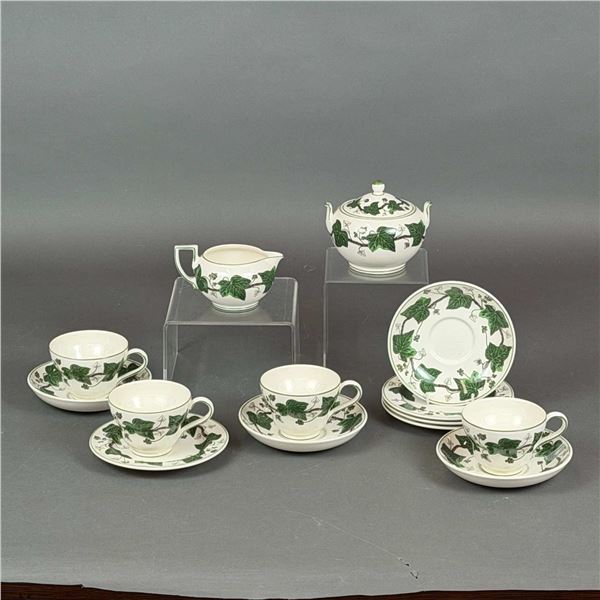 14pc Wedgwood Napoleon Ivy Pattern Tea Service