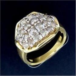 1.5 ctw Diamond Ring in Yellow Gold