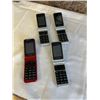 Image 3 : 4 MAXWEST FLIP PHONES