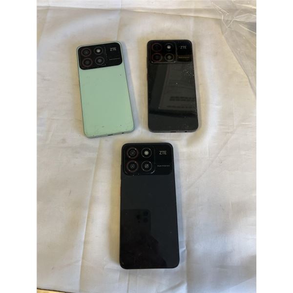 3 ZTE BLADE A 35 PHONES. ASSORTED COLORS