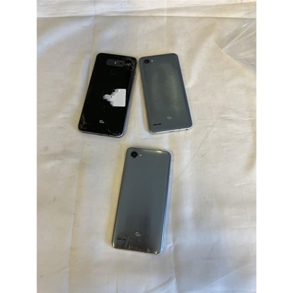 3 LG CELLPHONES INCLUDING 2 LG Q6 AND 1 G6