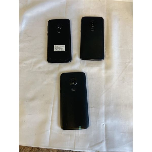 3 MOTOROLA MOTO G7 PLAY PHONES