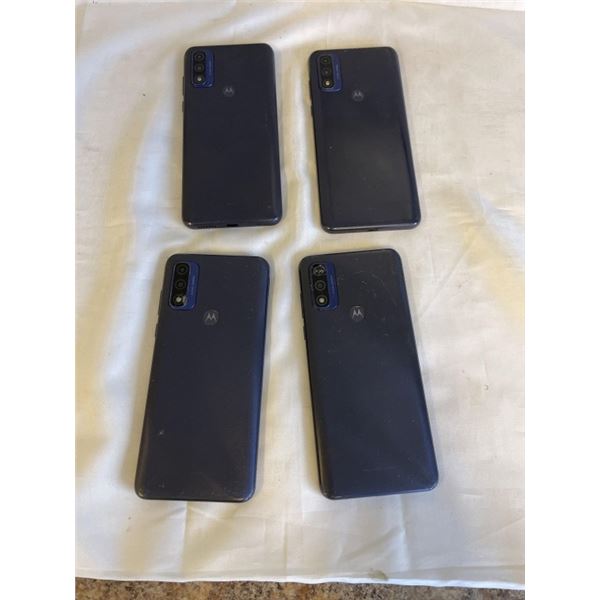 4 MOTOROLA G PURE SMARTPHONES