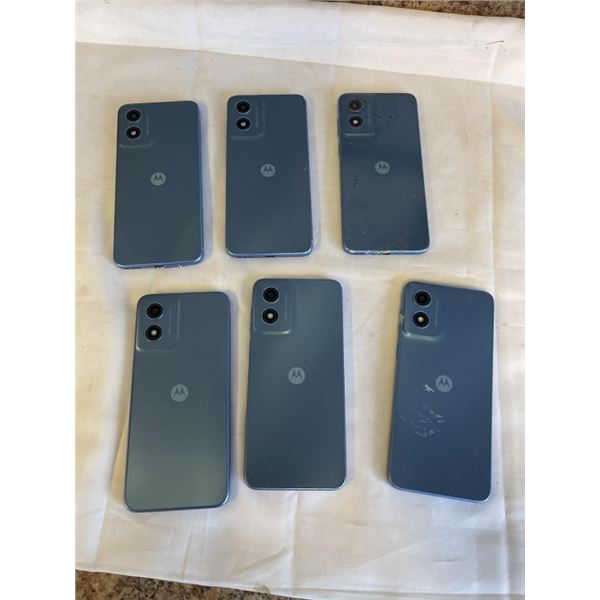 6 MOTOROLA G PLAY SMARTPHONES