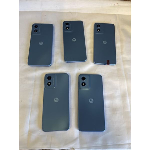 5 MOTOROLA G PLAY SMARTPHONES