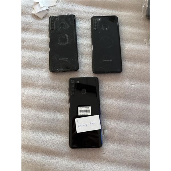 3 SAMSUNG GALAXY A21 SMARTPHONES