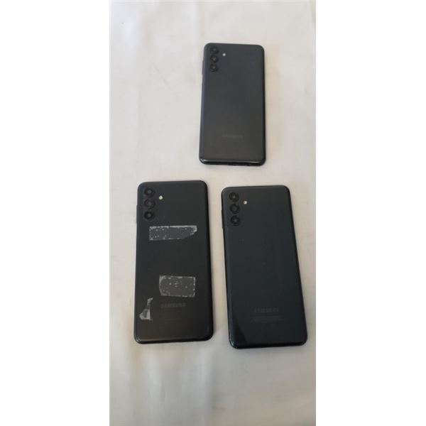 3 SAMSUNG GALAXY A04 SMARTPHONES