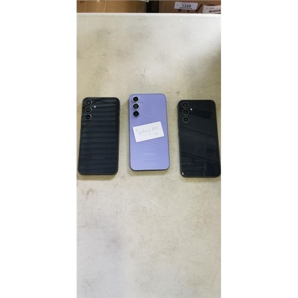 3 SAMSUNG GALAXY A54 SMARTPHONES