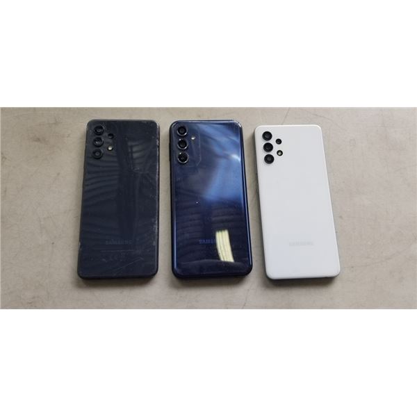 2 SAMSUNG GALAXY A32 4G SMARTPHONES, AND SAMSUNG GALAXY A15 SMARTPHONE