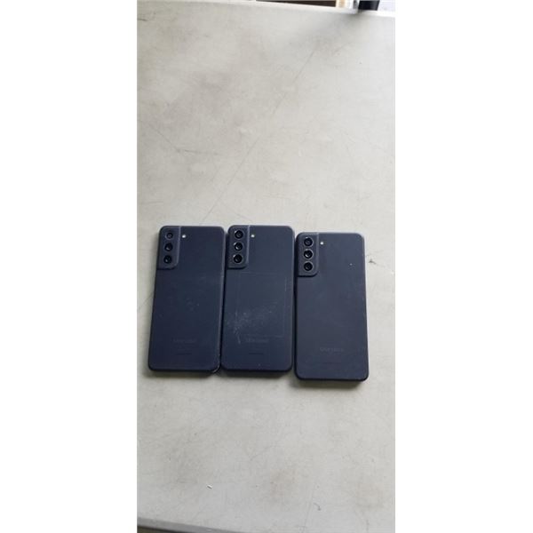 3 SMASUNG GALAXY S21 FE SMARTPHONES