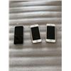 Image 2 : 3 APPLE IPHONE 1ST GEN SE PHONES