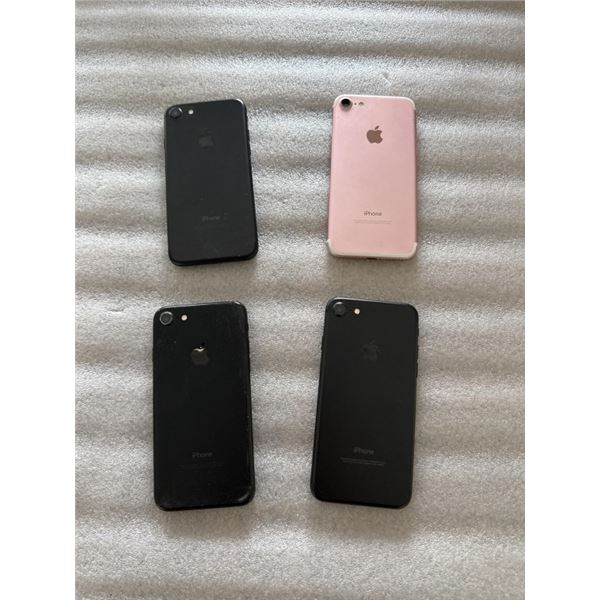 4 APPLE IPHONE 7 PHONES