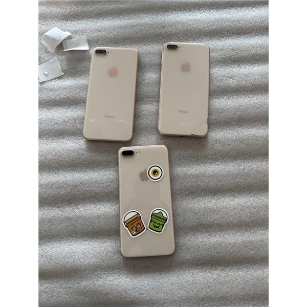 3 APPLE IPHONE 8 PLUS SMARTPHONES